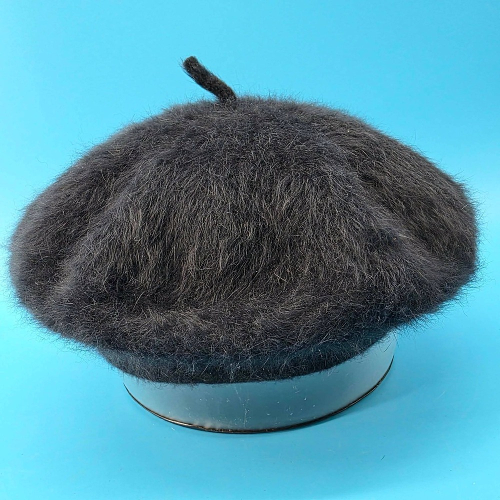 Vintage - A. Brod - Fashion Accessories Black Fuzzy Beret Size Small